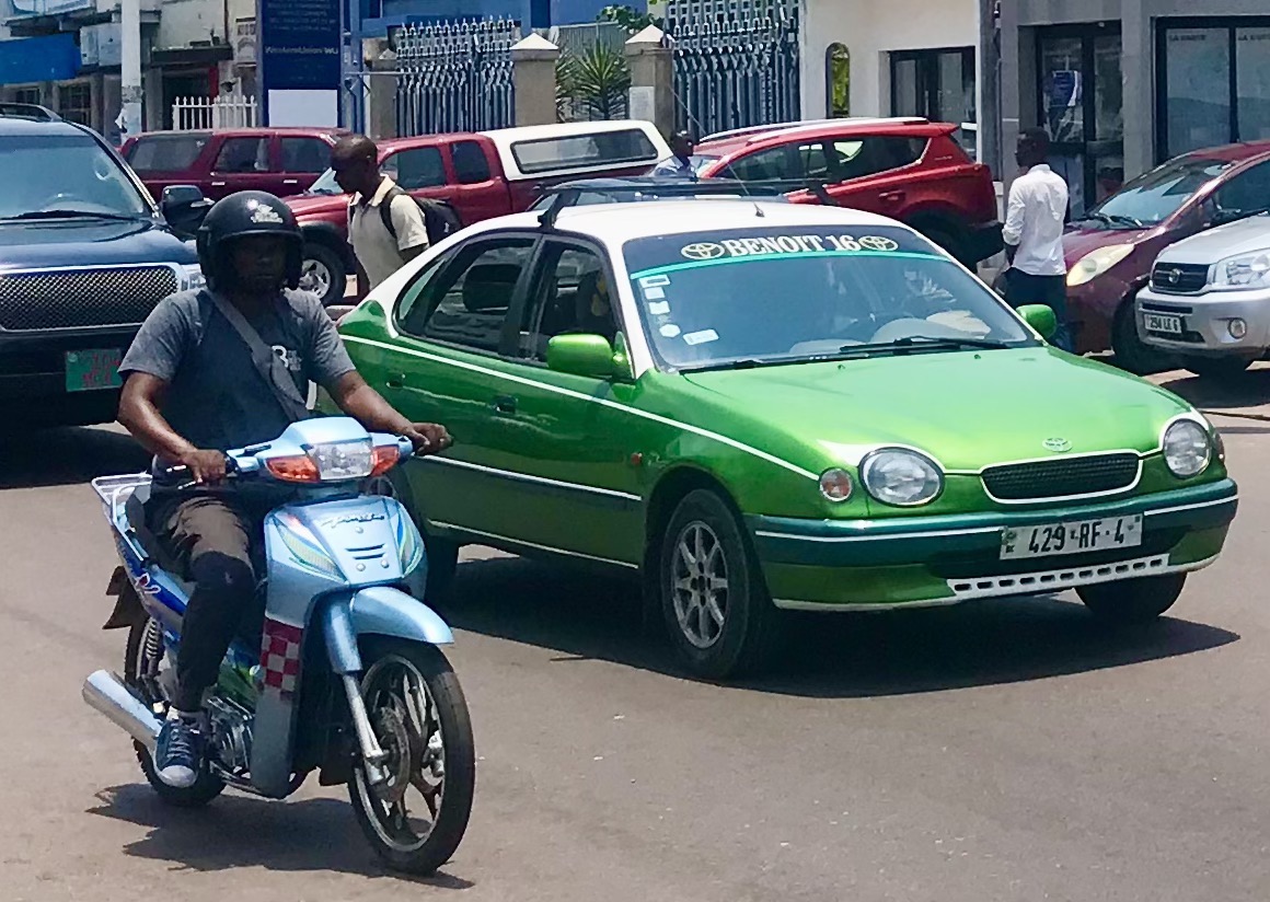 Investir dans les taxis et VTC en Afrique Francophone : Opportunités et rentabilité